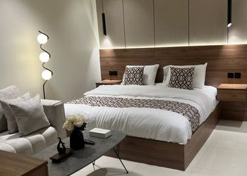 استديو بسرير ماستر وجلسة جانبية 