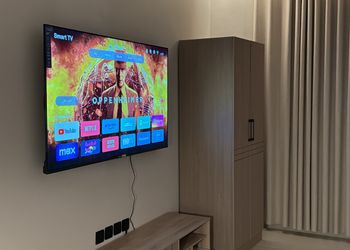 استديو بسرير ماستر وجلسة جانبية 