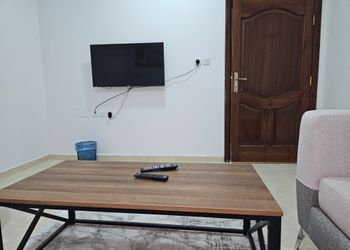 شقة بغرفتين نوم وصالة