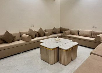 استراحة بجلسة خارجية ومجلس داخلي