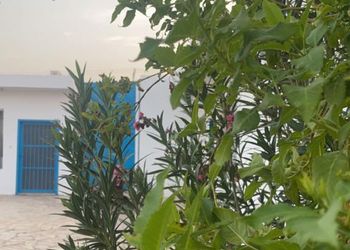استراحة بجلسات واسعة