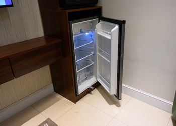 استديو بسرير ماستر ودخول ذاتي