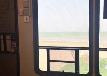 كرفان بجلسة خارجية وأجواء ممتعة