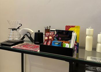 استديو بسرير ماستر