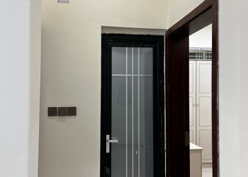 شقة بغرفتين نوم وصالة