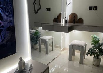 استديو هادئ مع جاكوزي