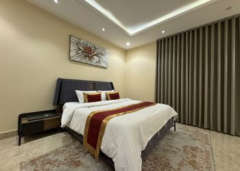 شقه فاخره بصالة وغرفة نوم 