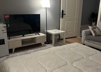 استديو هادئ بسرير ماستر 