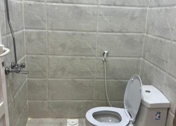 استراحة بمجالس واسعة وفناء خارجي