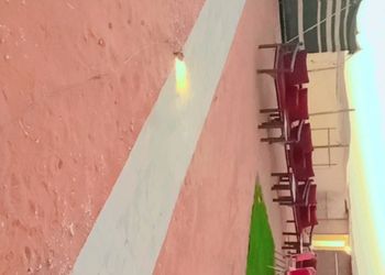 مخيم بألعاب أطفال