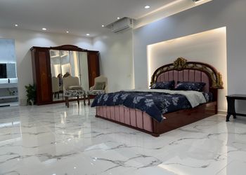 شاليه بمسطح اخضر ومجلس