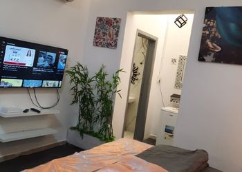 إستديو بسرير ماستر