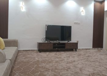 شالية بجلسة ومسبح العاب مائية 