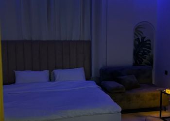 استديو بسرير ماستر ودخول ذاتي