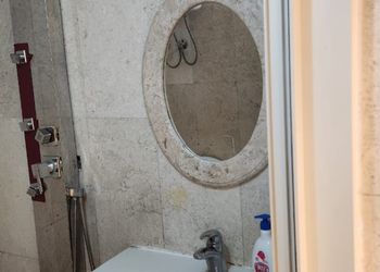 استراحة بمجلس واسع وجلسة خارجية