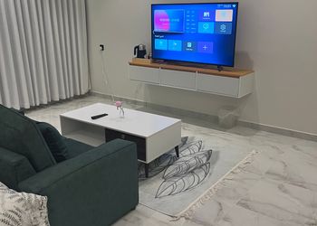 استديو بسرير ماستر وأثاث مريح
