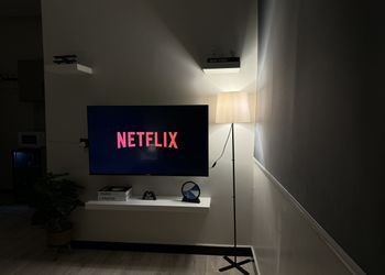 استديو بسرير ماستر ودخول ذاتي