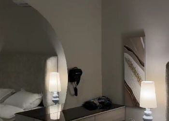 استديو بأثاث مريح وبسيط 