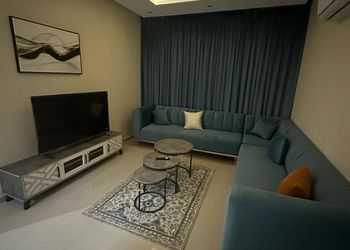 شقة انيقة بصالة بدخول ذاتي 