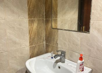 استديو هادئ بسرير ماستر 