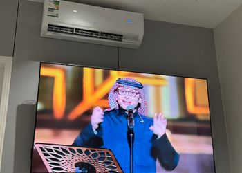 استديو بسرير ماستر وجلسة جانبية