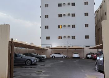شقة بغرفة نوم ودخول ذاتي