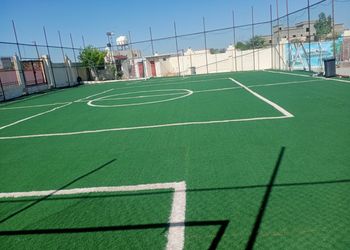 استراحة بملعب كرة قدم