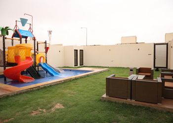 شاليه بركن شواء و جلسة خارجية 