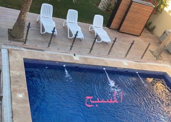 شاليه قسمين وبمسبح خارجي 