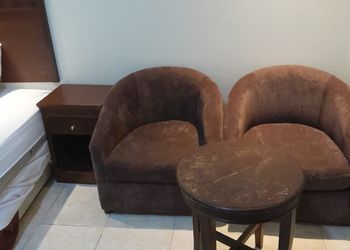 شقة بغرفتين نوم وأثاث مريح