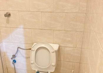استديو بسرير ماستر وجلسة جانبية 