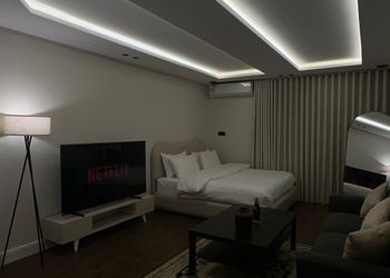 استديو هادئ بسرير ماستر 