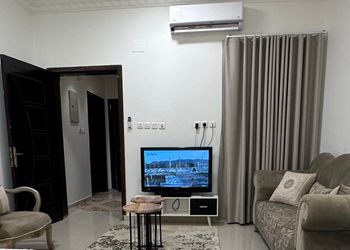 شقة بغرفتين نوم