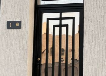 استديو هادئ بسرير ماستر