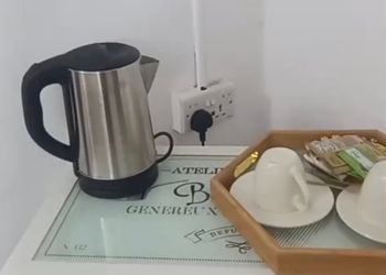 استديو هادئ بسرير ماستر 