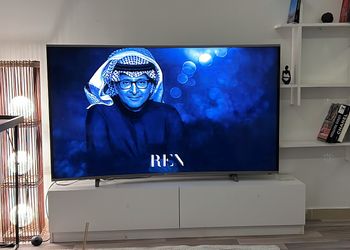 استديو بسرير ماستر وجلسة جانبية 