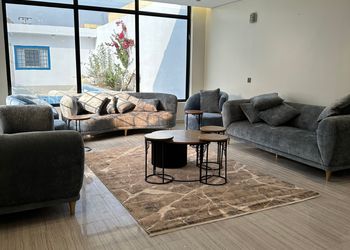 شاليه بالعاب اطفال ومسبح 