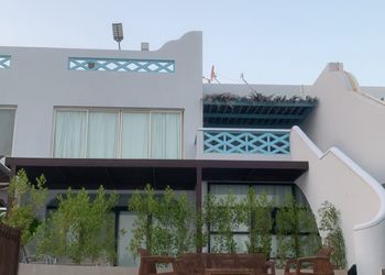 شاليه مطل عالبحر