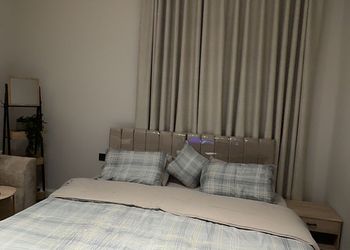 استديو هادئ بسرير ماستر 