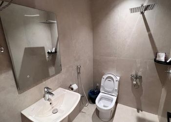 استديو بدخول ذاتي وسرير مريح 