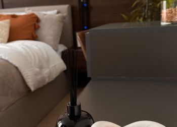 شقة أنيقة بصالة وغرف نوم