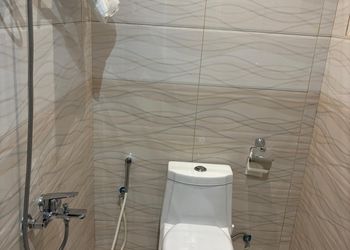 شقة بغرفة معيشة وغرفة نوم 