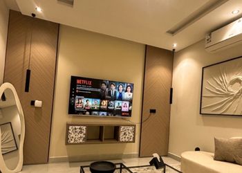استديو بسرير ماستر