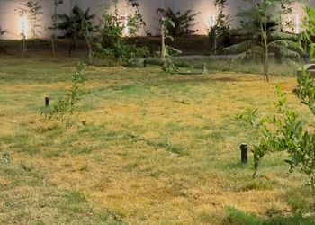 استراحة بمجالس واسعة وأجواء ممتعة 
