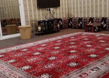 شاليه بمسبح وألعاب مائية 