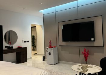 استديو هادئ بسرير ماستر 