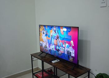 استديو بسرير ماستر وجلسة جانبية 