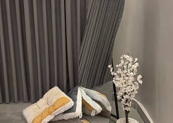 استديو هادئ بسرير ماستر 