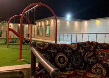 شاليه بملحق خارجي