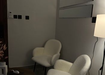 استديو بسرير ماستر